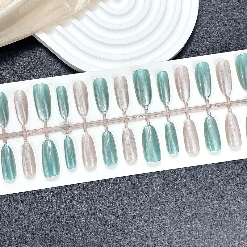 Glänzendes Gradient Press-On Nagel Set Brehn