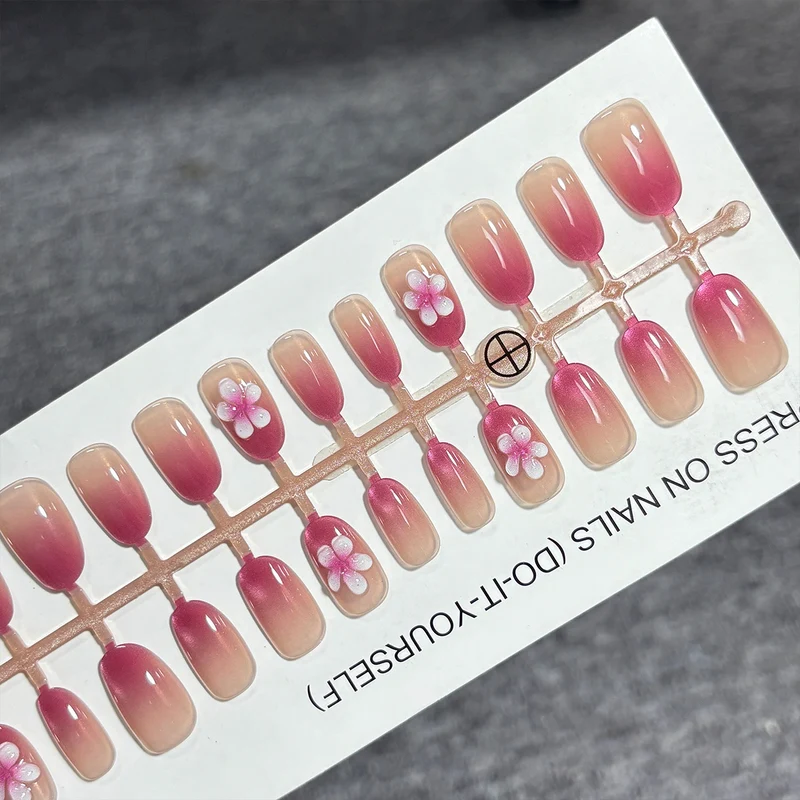 Floral Gradient Press-On Nail Set Brehn