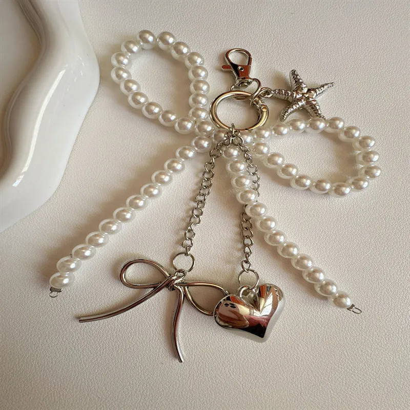Elegante Perlen Charm Schlüsselanhänger Brehn