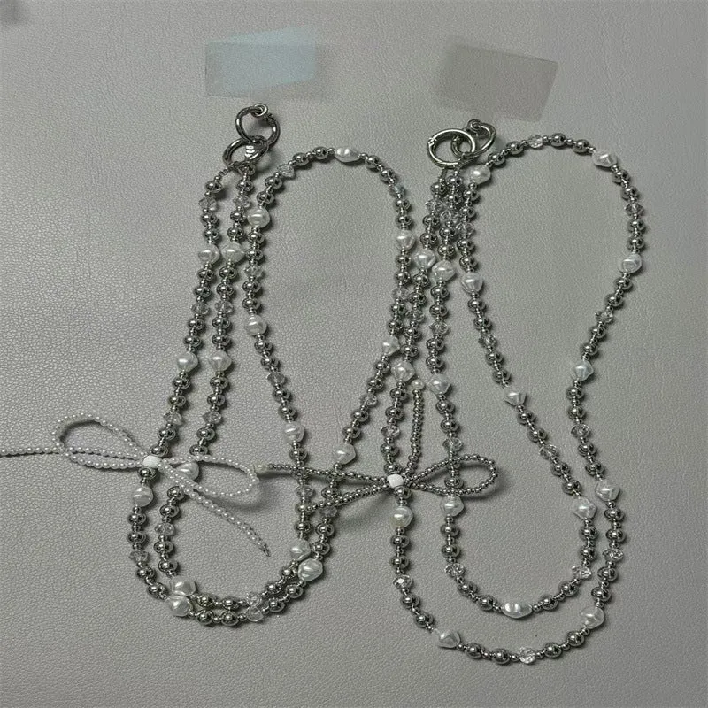 Elegante Perlen- und Silberperlen-Halskette Brehn