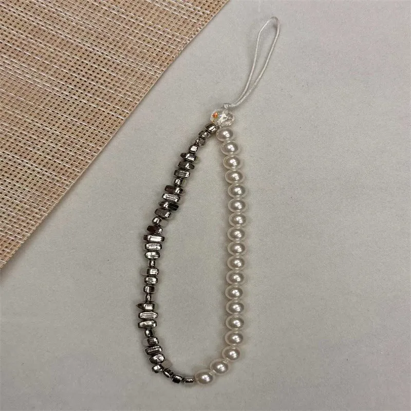 Elegante Perlen- und Metallic-Perlen-Brillen-Kette Brehn