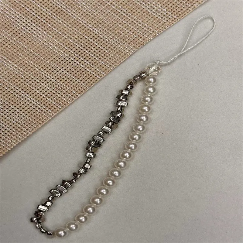 Elegante Perlen- und Metallic-Perlen-Brillen-Kette Brehn