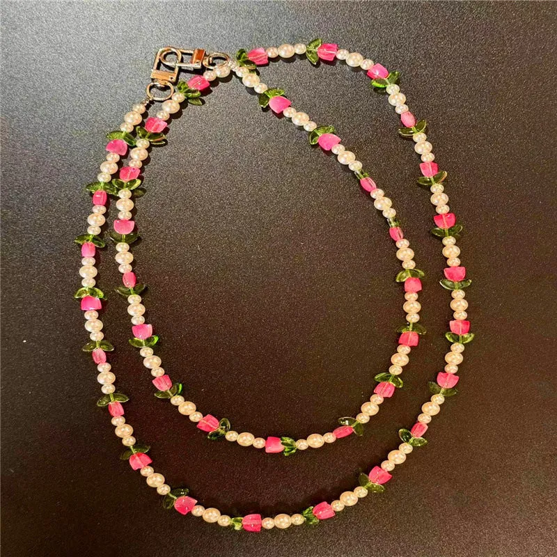 Elegante Perlen- und Blumen-Perlenkette Brehn