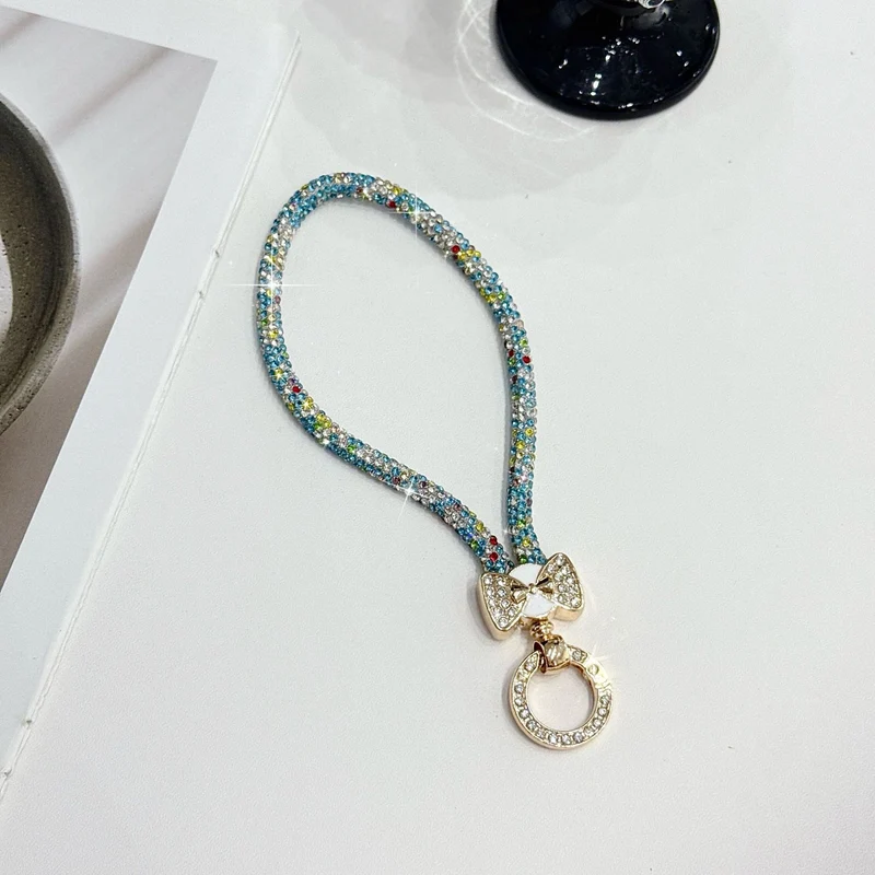 Elegante Schleifenanhänger-Halskette Brehn