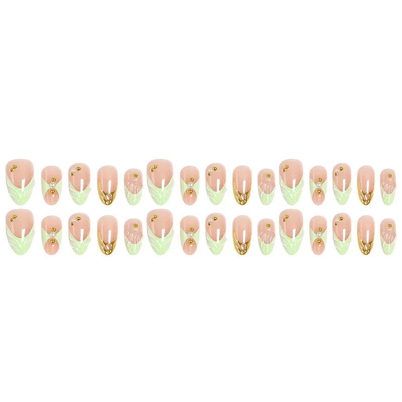 Stylisches Press-On Nail Set Karnz