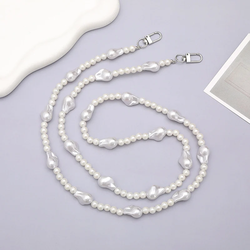 Eleganter Perlen-Brillenhalter Brehn