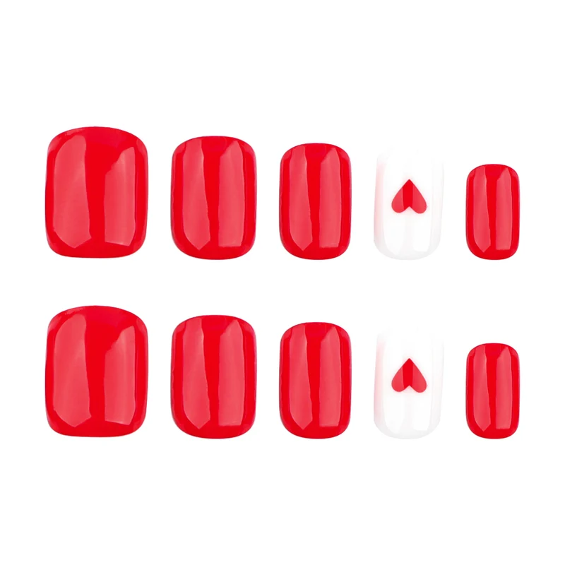 Stylisches Herzdesign Press-On Nagelset Karnz