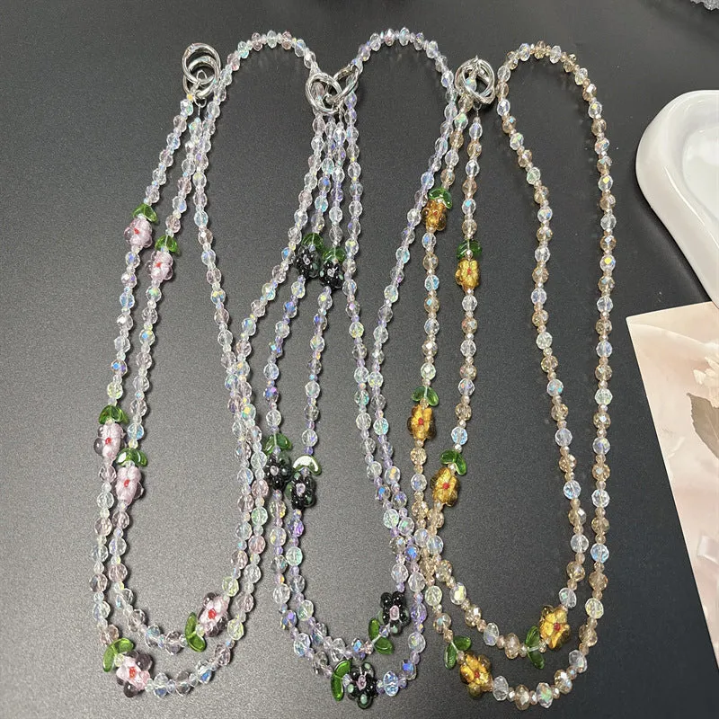 Dekorativer floraler Perlenhalsband Brehn