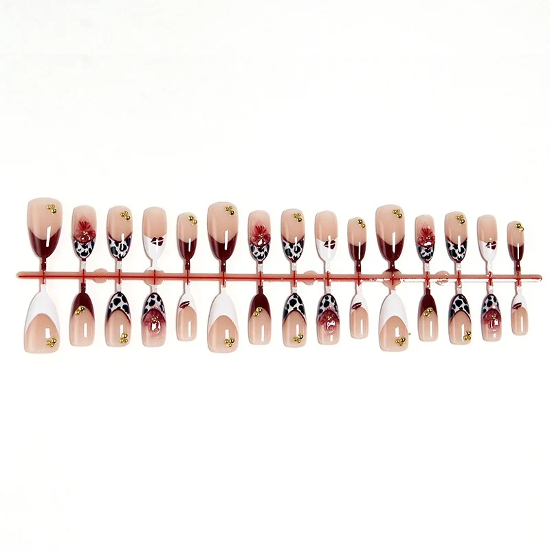Press-On Nail Art Karnz