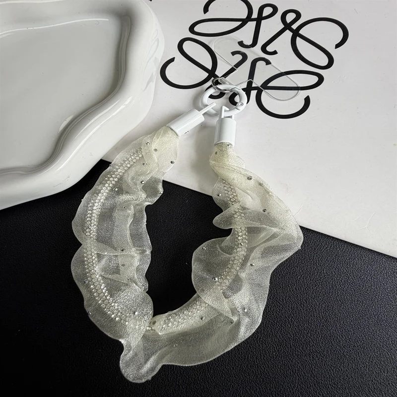 Dekorativer Chiffon Charm Schlüsselanhänger Brehn