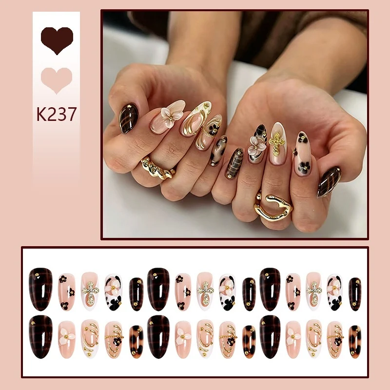 Nail Art Karnz