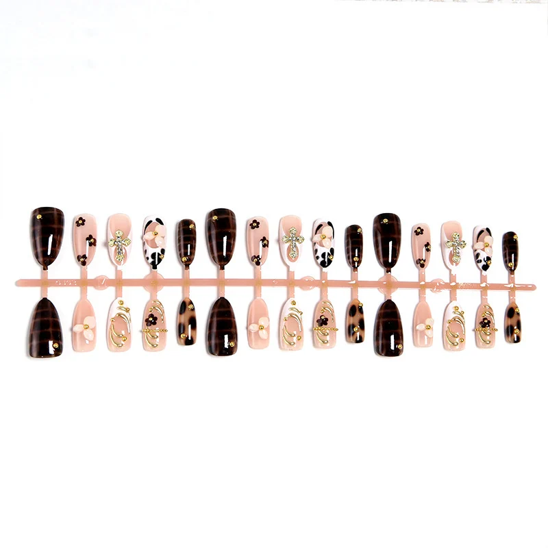 Nail Art Karnz