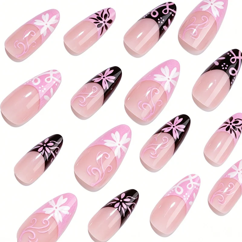 Elegantes Stiletto Nagelkunst Set Karnz