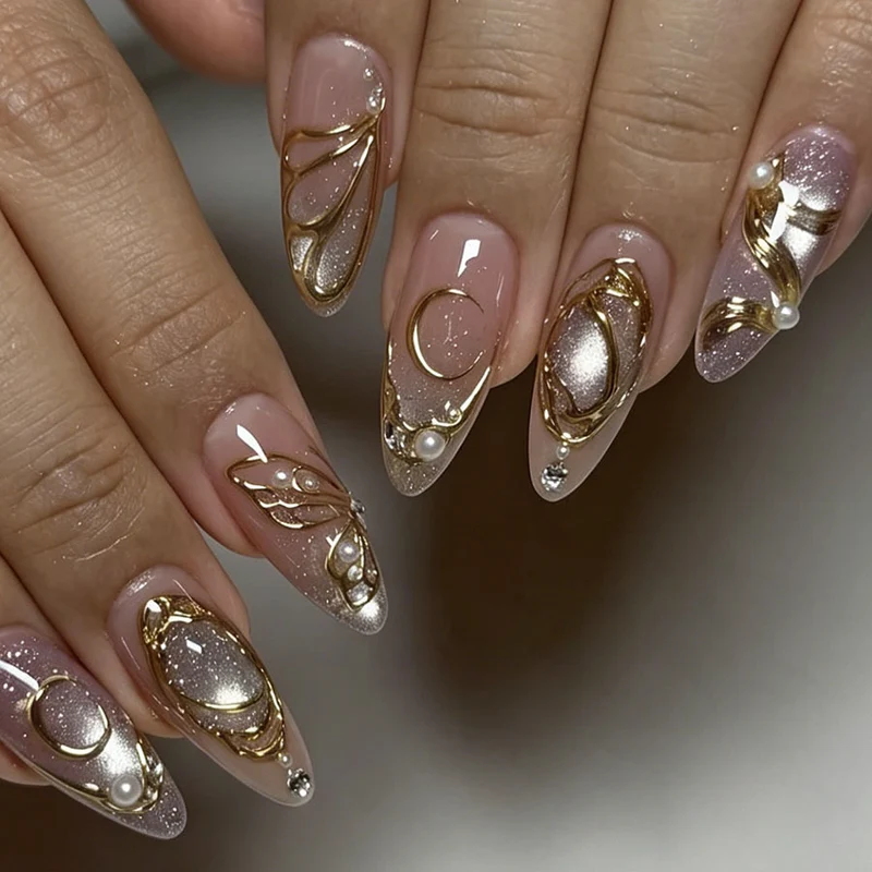 Elegantes Press-On-Nail-Set mit künstlerischen Details Karnz