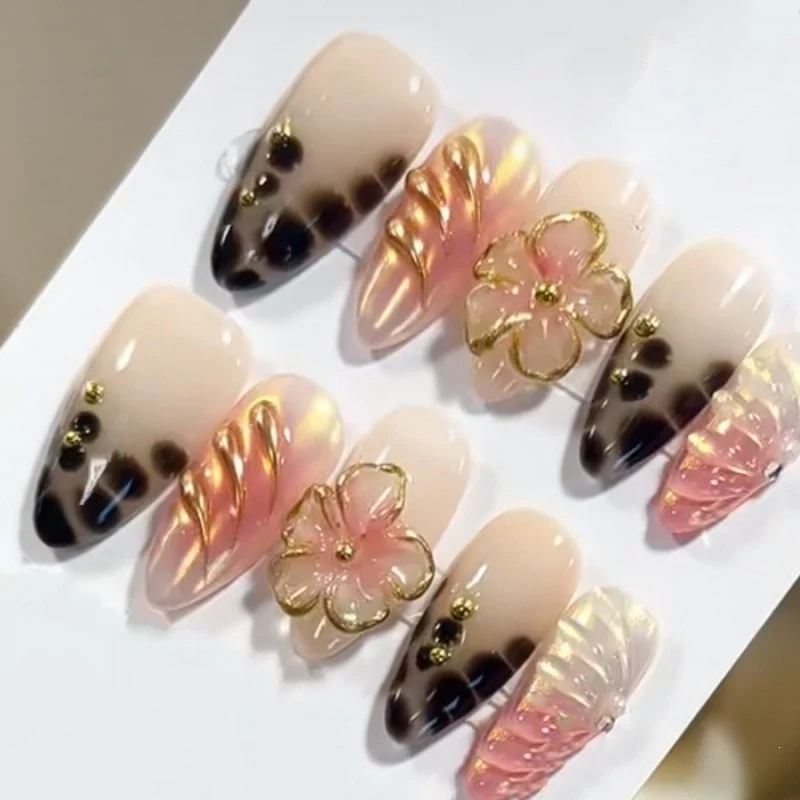 Elegantes Press-On Nail Art Set Karnz