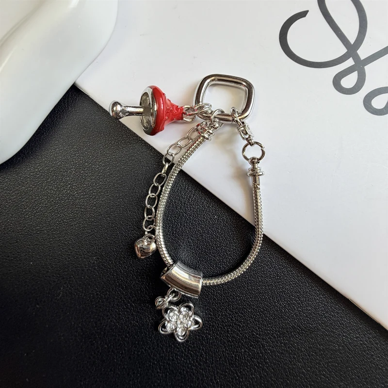 Stylischer Schlüsselanhänger Charm Brehn