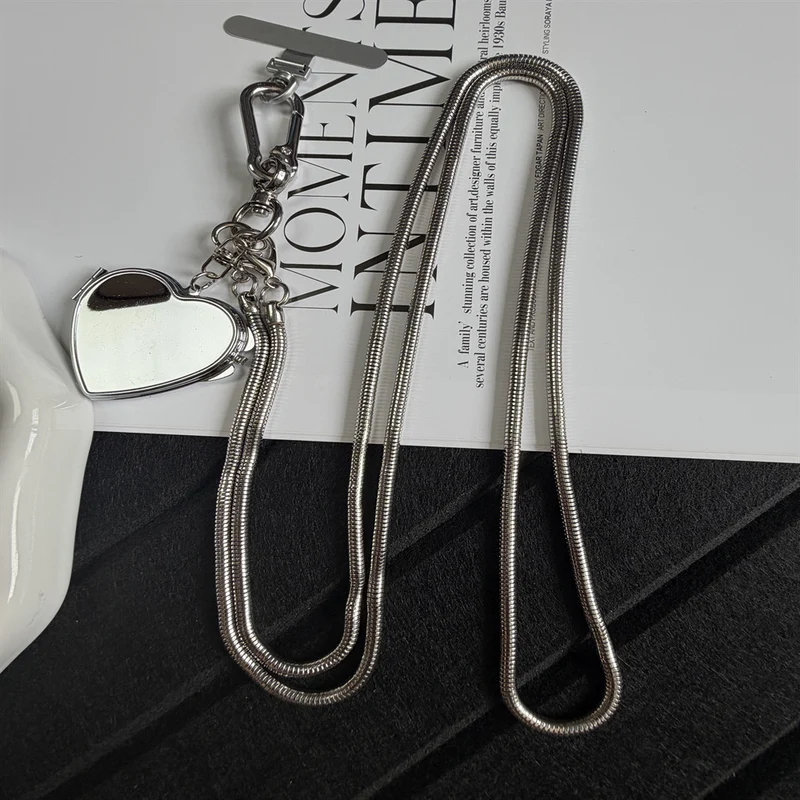 Stylische dekorative Charm-Halskette Brehn