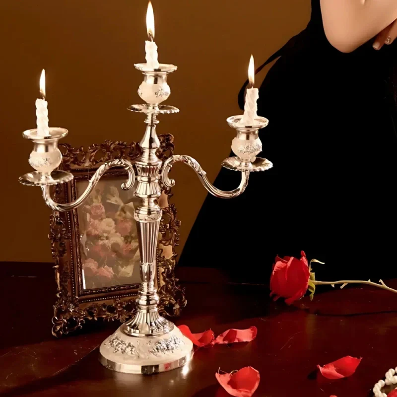 Skanto | GildedNocturne Kerzenleuchter