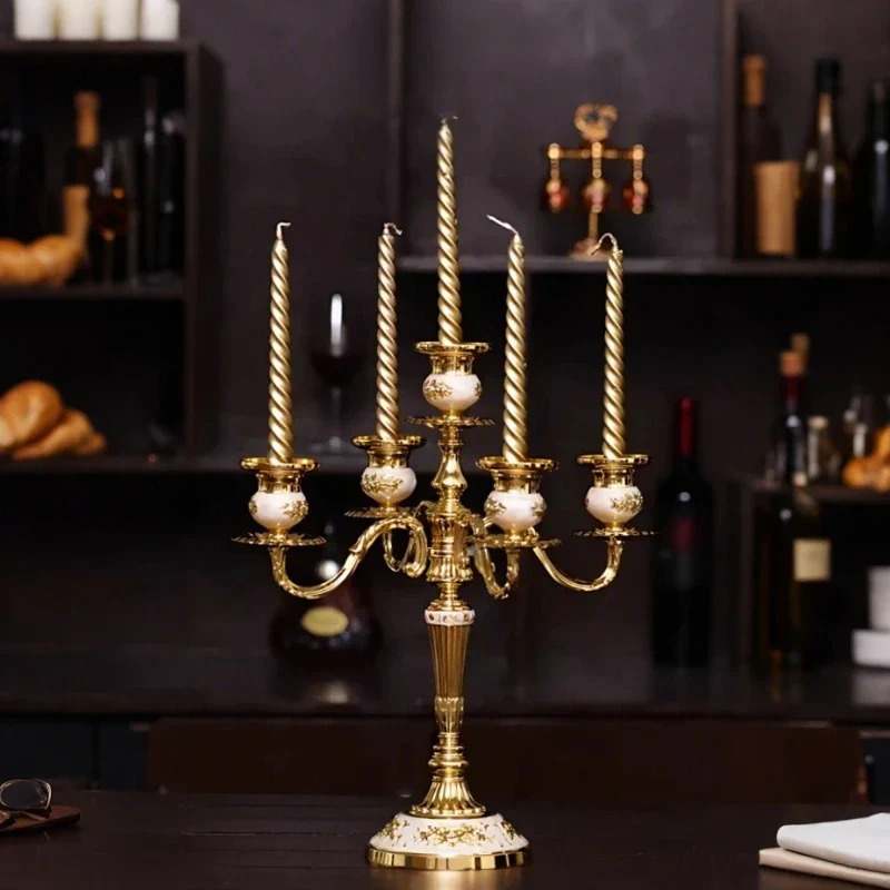 Skanto | GildedNocturne Kerzenleuchter