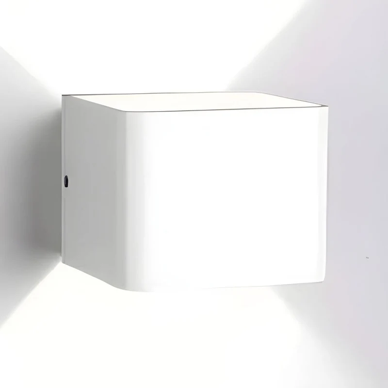 Skanto | Laurion – Moderne Würfel-Wandleuchte | LED-Ambientebeleuchtung für Wohn- & Schlafzimmer