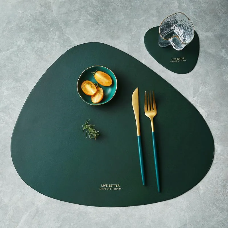 4-farbiges Dreiecks-Platzmatten-Set | Skanto
