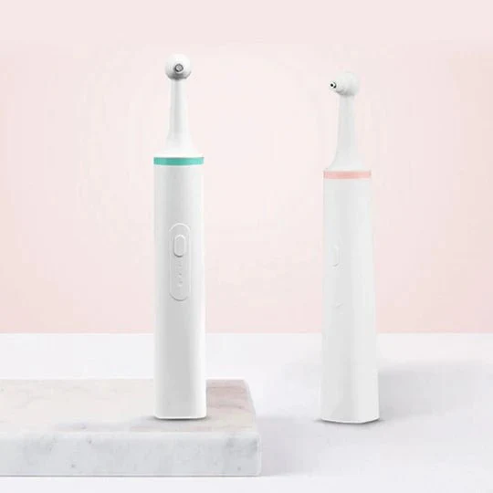 Skanto | SMILEPRO – Schallzahnbürste mit Ultraschalltechnologie für tiefe Mundhygiene