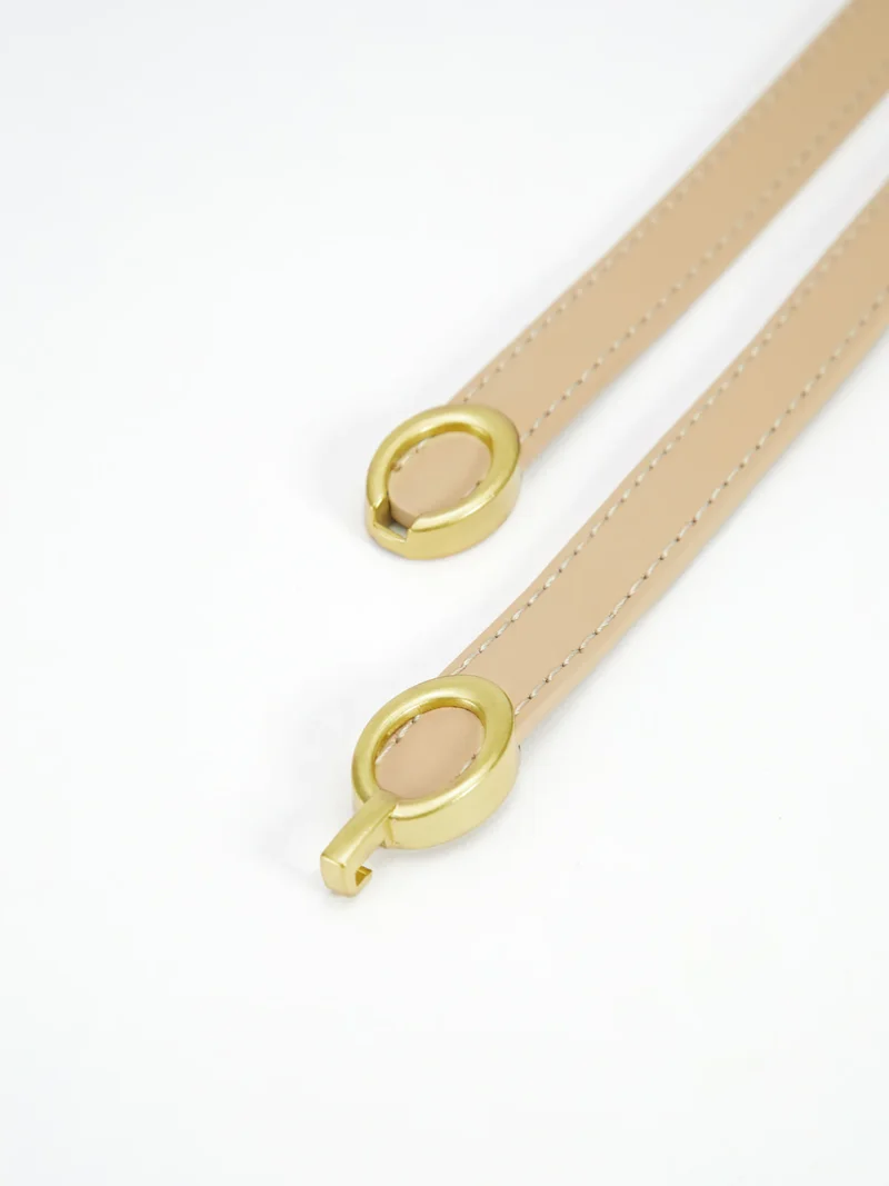 LuxeRing Belt – Eleganter Ledergürtel für Damen Skanto