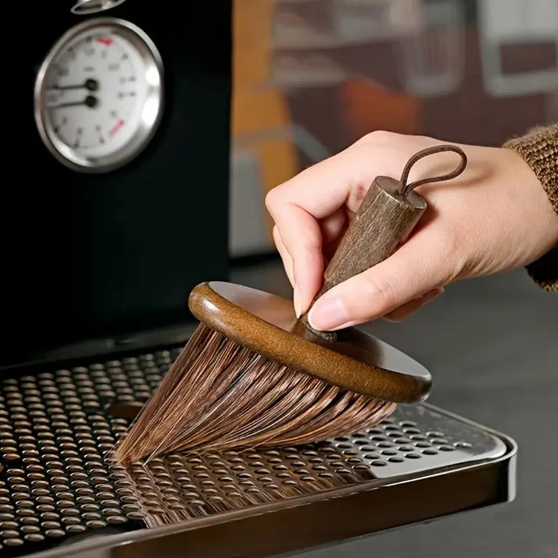 Skanto | Barista Reinigungsbürste aus Holz