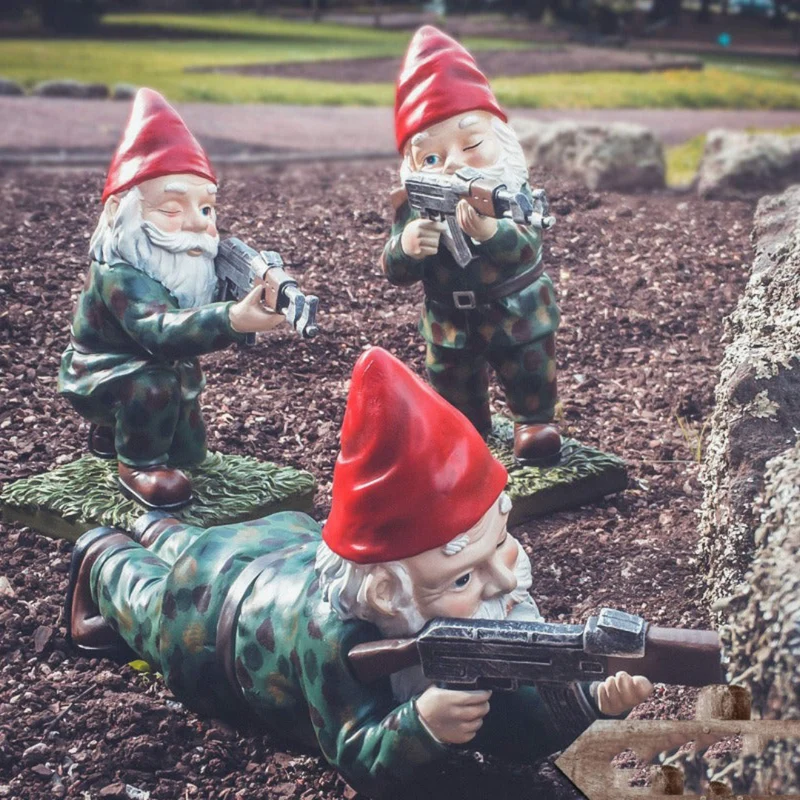 Skanto | Militär-Gartenzwerg