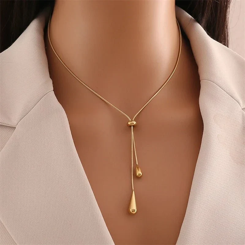 Skanto | Verstellbare Lariat-Halskette und Ohrringe mit Zugverschluss