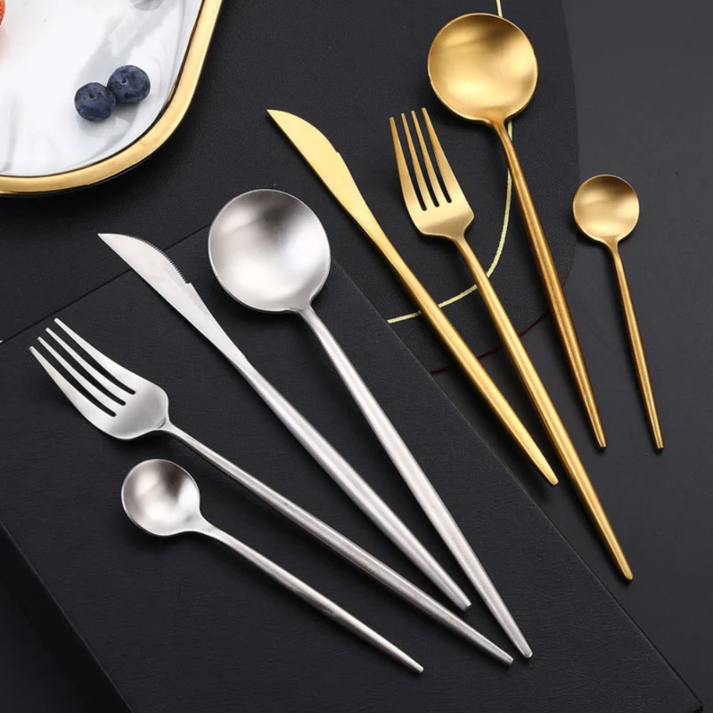 Skanto | Modernes Besteckset aus Edelstahl – 24 Teile