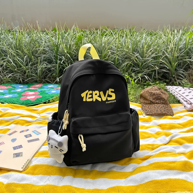 Stylischer lässiger Mini-Rucksack Karnz
