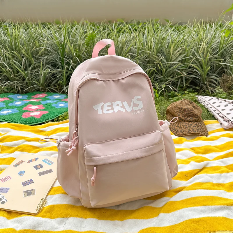 Stylischer lässiger Mini-Rucksack Karnz