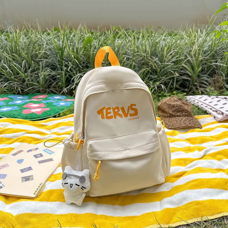 Stylischer lässiger Mini-Rucksack Karnz