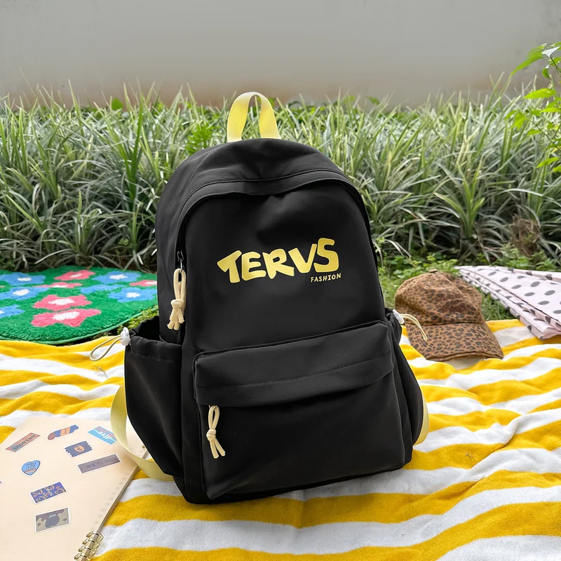 Stylischer lässiger Mini-Rucksack Karnz
