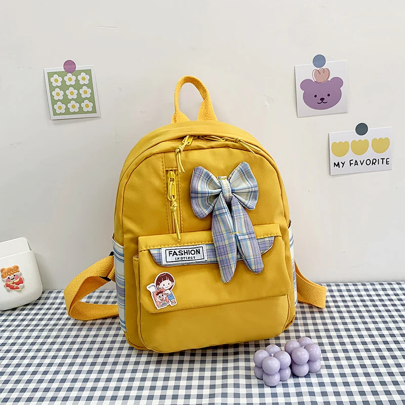 Stylischer lässiger Rucksack mit Schleifenverzierung Karnz