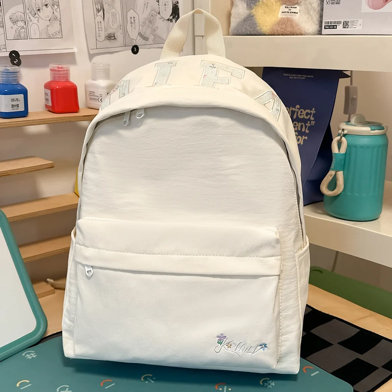 Stylische Freizeit-Rucksack mit Sternanhänger Karnz