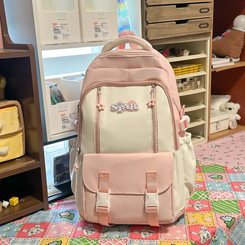 Stylischer Freizeit-Rucksack mit Stern-Akzent Karnz