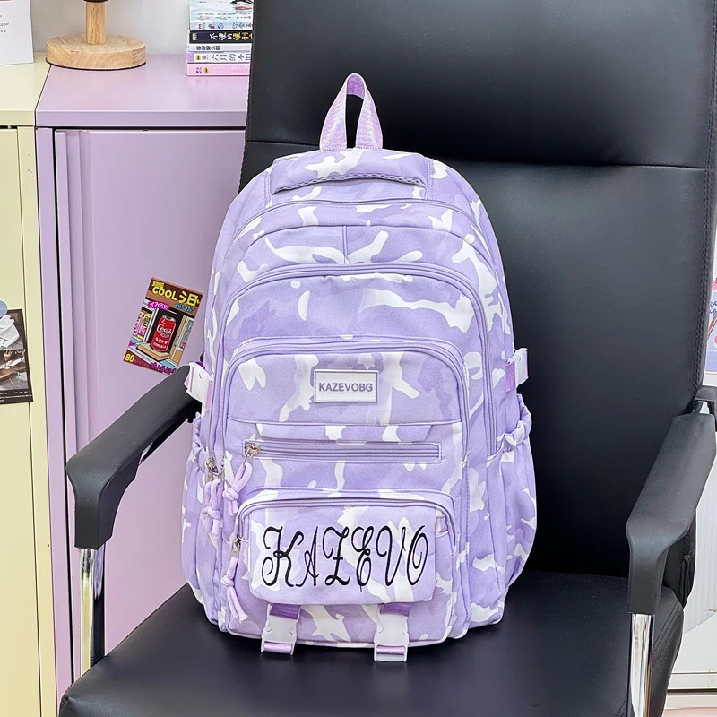 Stylische Freizeit-Rucksack mit Multi-Taschen-Design Karnz