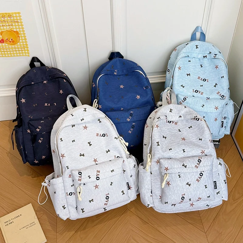 Stylischer lässiger Rucksack mit dekorativem Charme Karnz