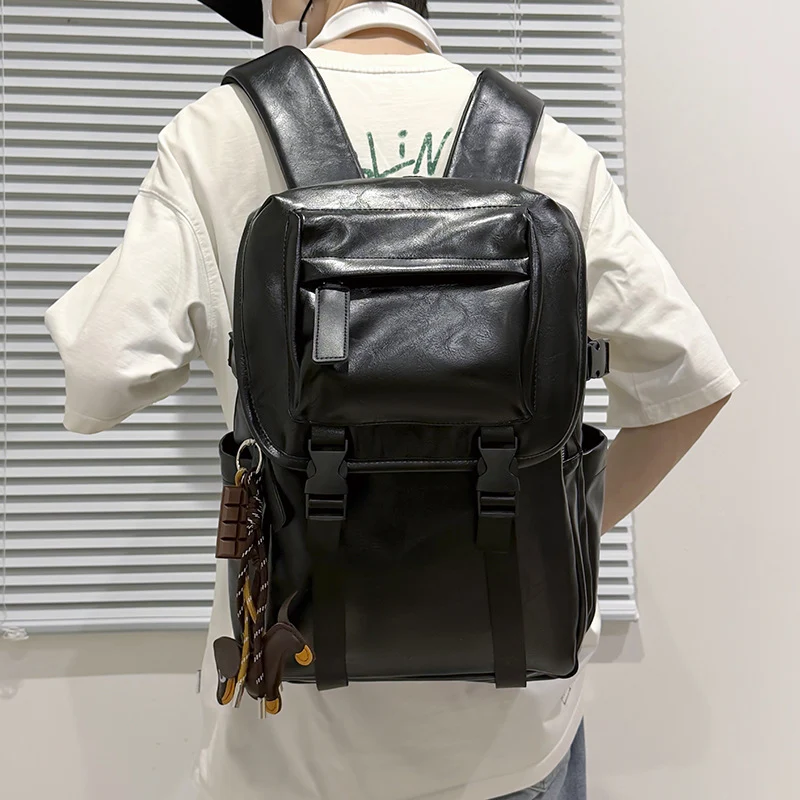 Strukturierter Leder-Rucksack Karnz