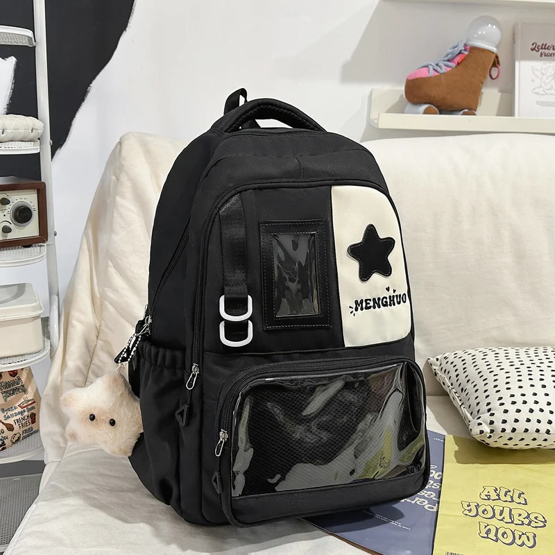 Strukturierter Casual-Rucksack mit transparentem Fach Karnz