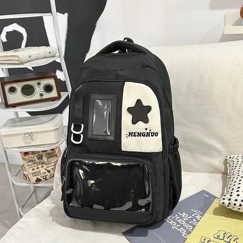Strukturierter Casual-Rucksack mit transparentem Fach Karnz