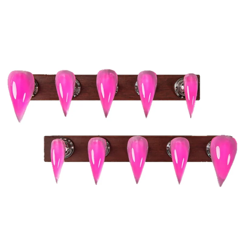 Stiletto-förmige Press-On-Nagel-Set mit glänzender Oberfläche