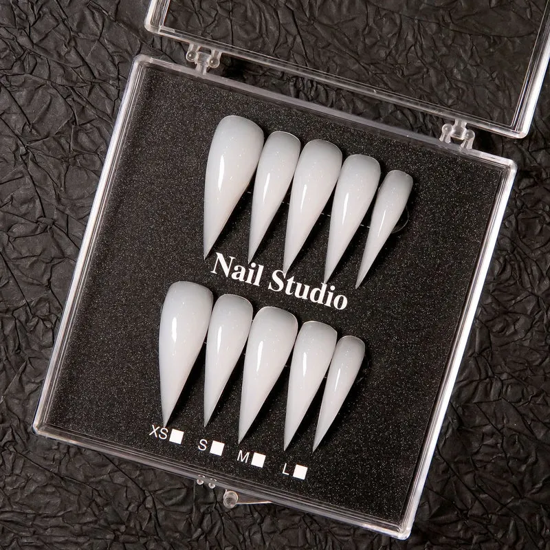 Stiletto-förmige Drucknagelset