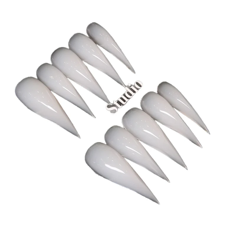 Stiletto-förmige Drucknagelset