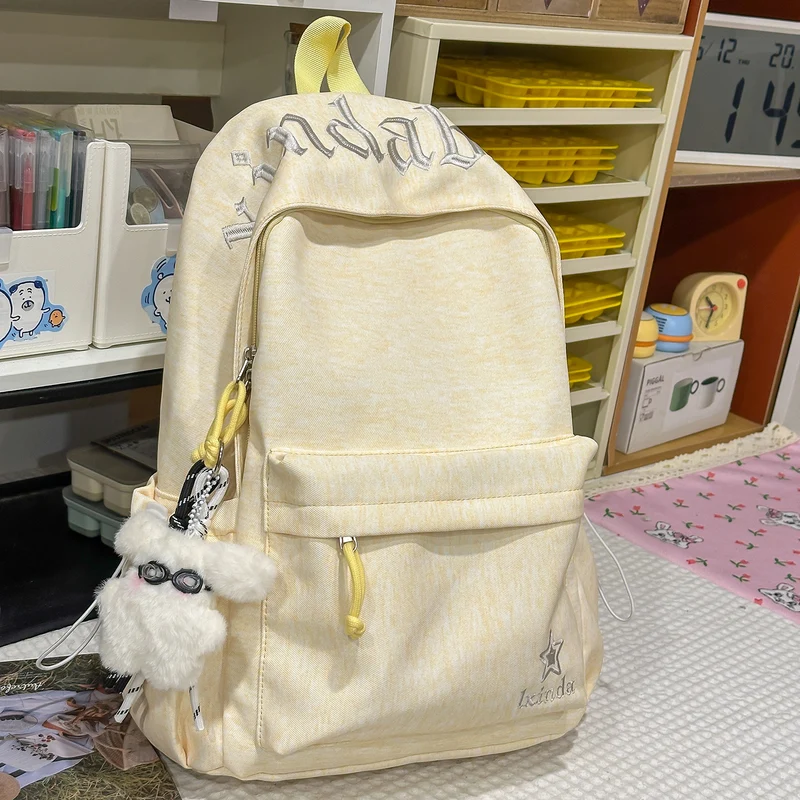 Leichter strukturierter Rucksack Karnz