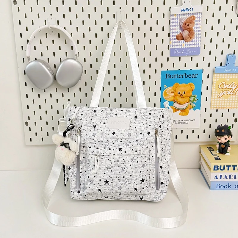 Leichter Rucksack mit Sternenmuster Karnz
