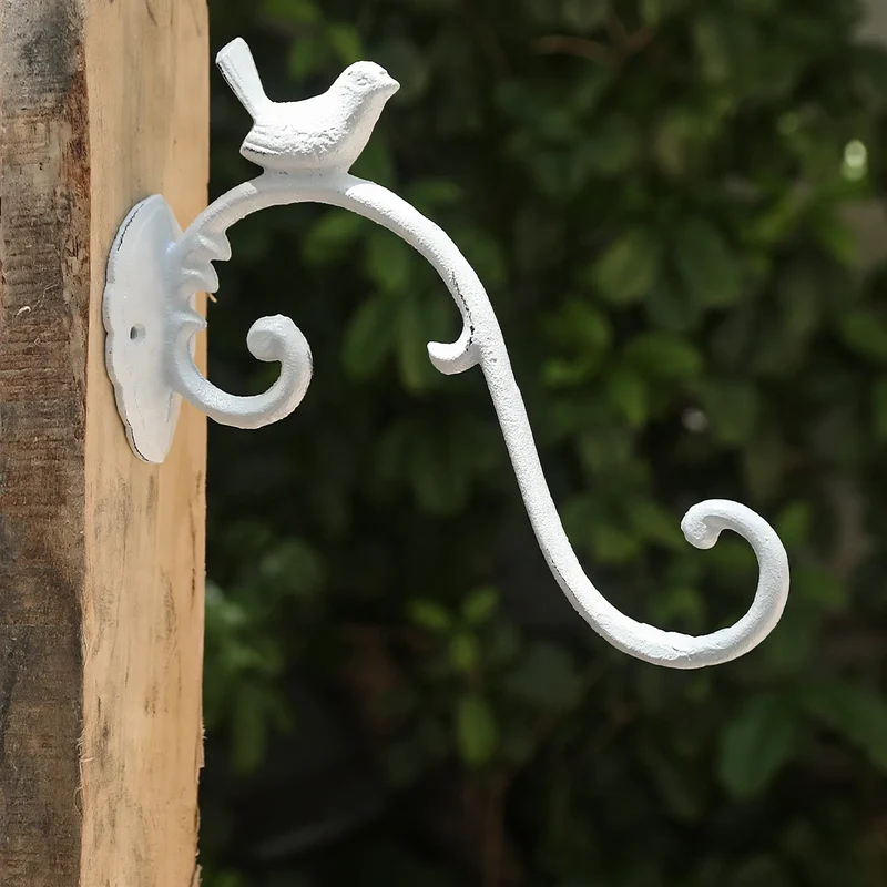 Gusseiserner Wandhaken mit Vogelmotiv