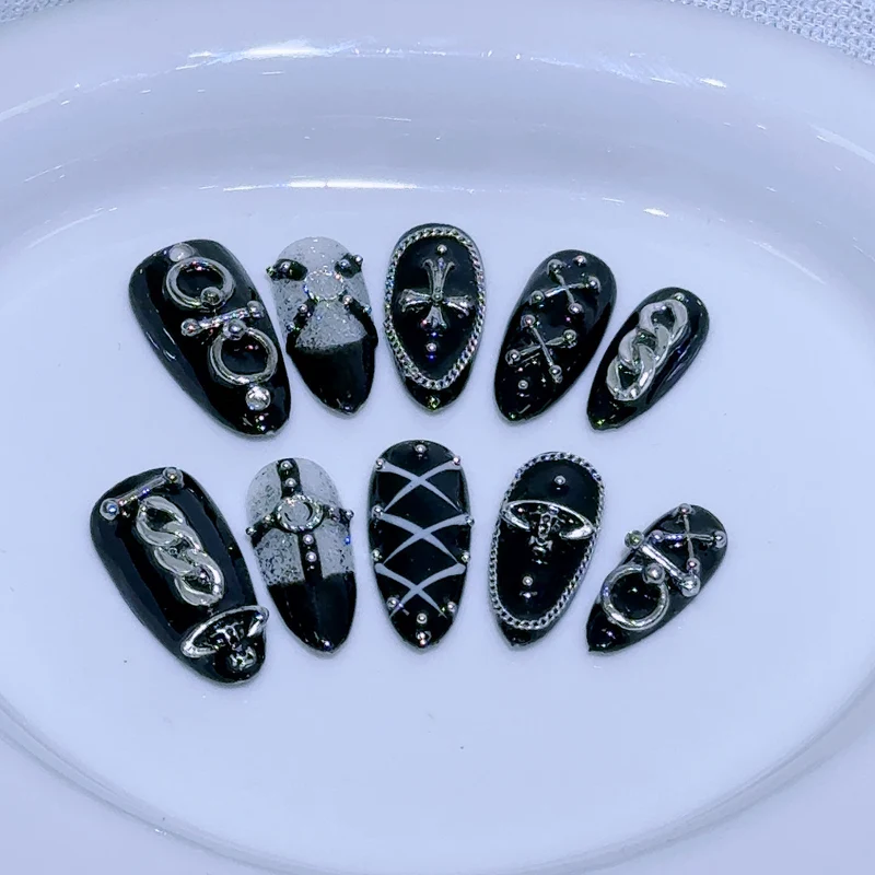 Dekoratives Gothic Nagelkunst Set